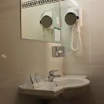 Imperial 3*