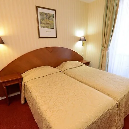 Hotel Imperial Paris