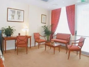 Imperial Hotel 3*